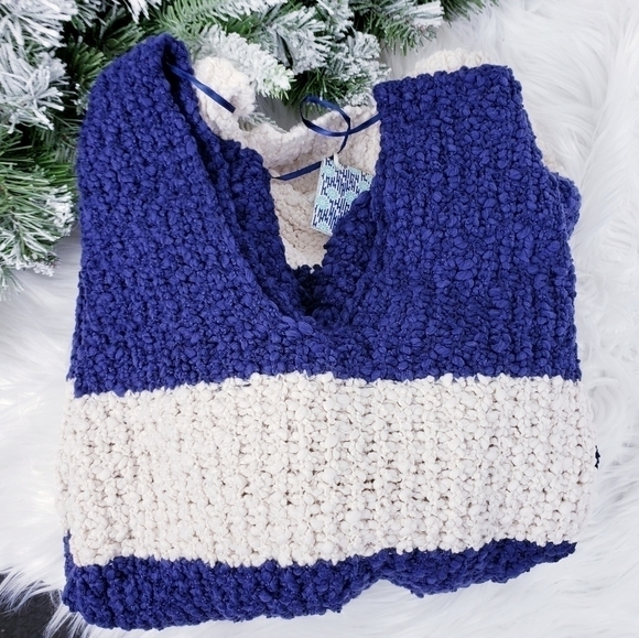 CHUNKY Knit‎ Blue and Cream V-Neck Stripe Sweater … - Picture 2 of 6